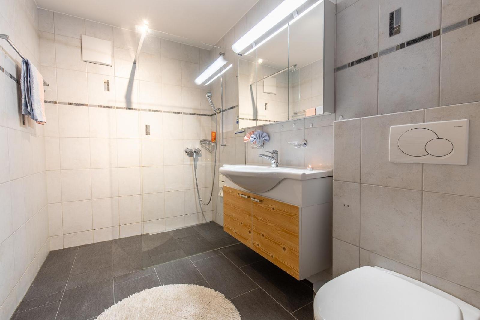 La Stuevetta Apartment Scuol Bagian luar foto